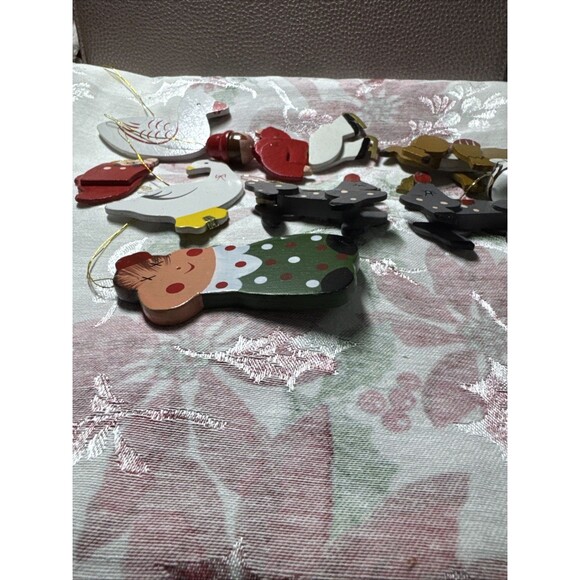 Vintage Hand Painted Wooden Christmas Ornaments Flat Craft Lot of 8 double side - Picture 10 of 10